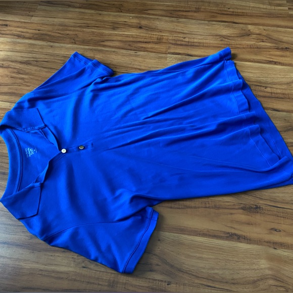 2 Kim Rogers Perfectly Soft Pink & Blue Polos with Gold Faux Buttons - Picture 12 of 14